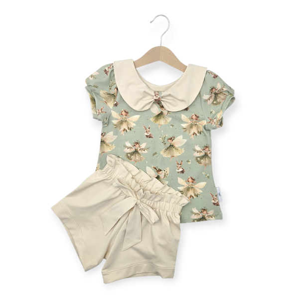 Set aus Kragenshirt und Shorts, Größe 116, Feen und Häschen